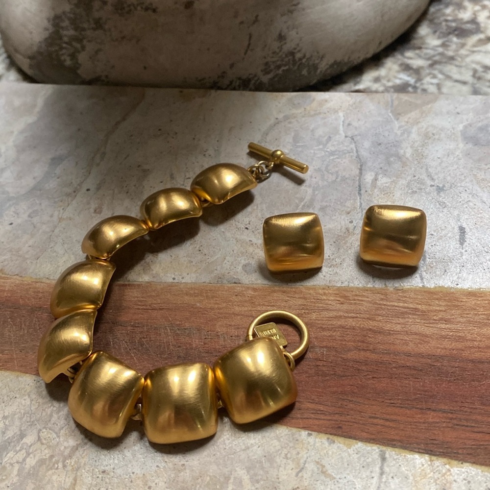 Vintage Anne Klein Link Bracelet and Earring Set